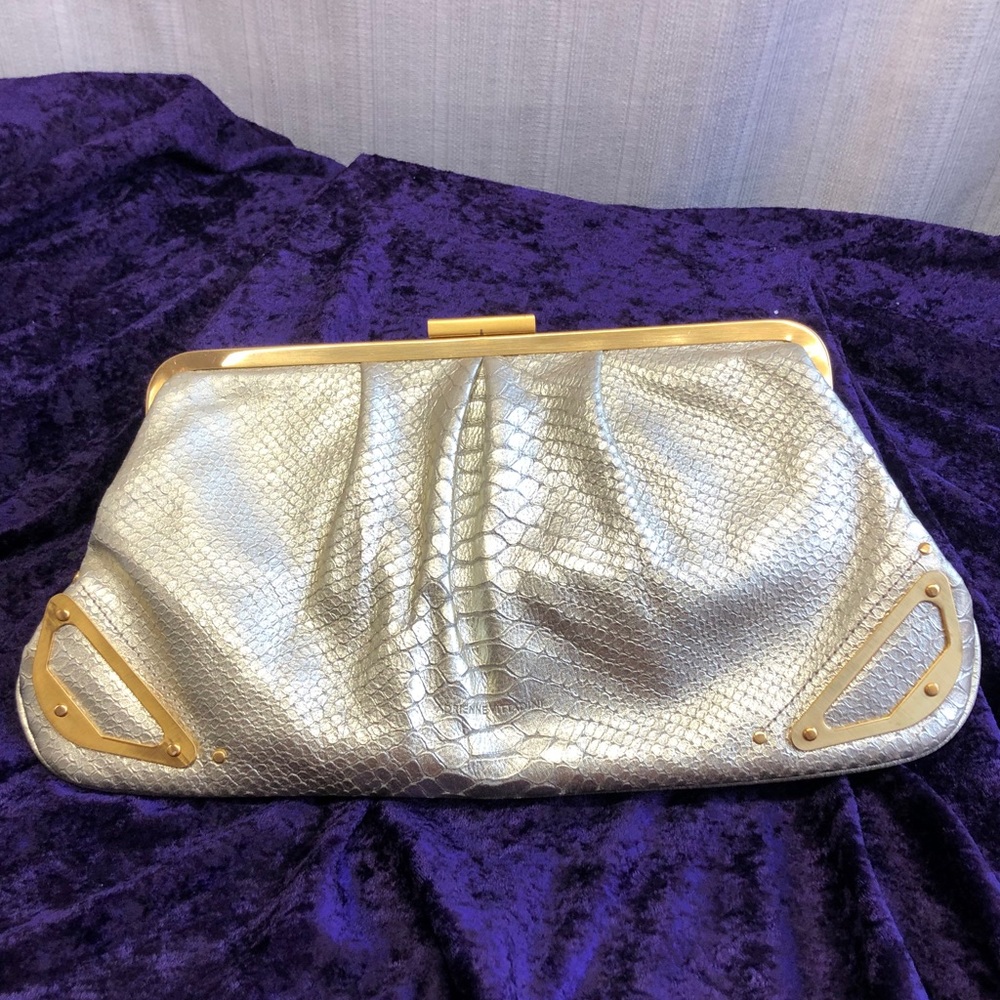 Adrienne Vittadini Tarisa Gold Frame Clutch with Gold Chain Strap New